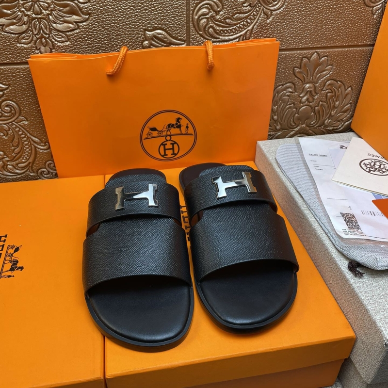 H**mes slippers